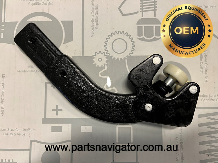 SLIDING DOOR ROLLER GUIDE LEFT LH LOWER BOTTOM MERCEDES VITO VIANO VANEO W639