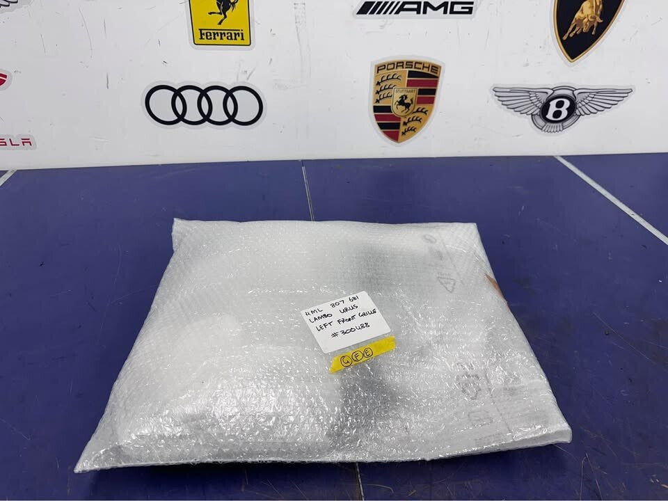 Lamborghini Urus 4ML Front Left Grille OEM NEW - 4ML807681 .300488