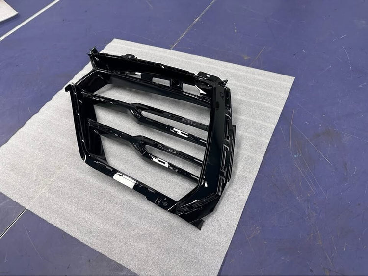Lamborghini Urus 4ML Front Left Grille OEM NEW - 4ML807681 .300488