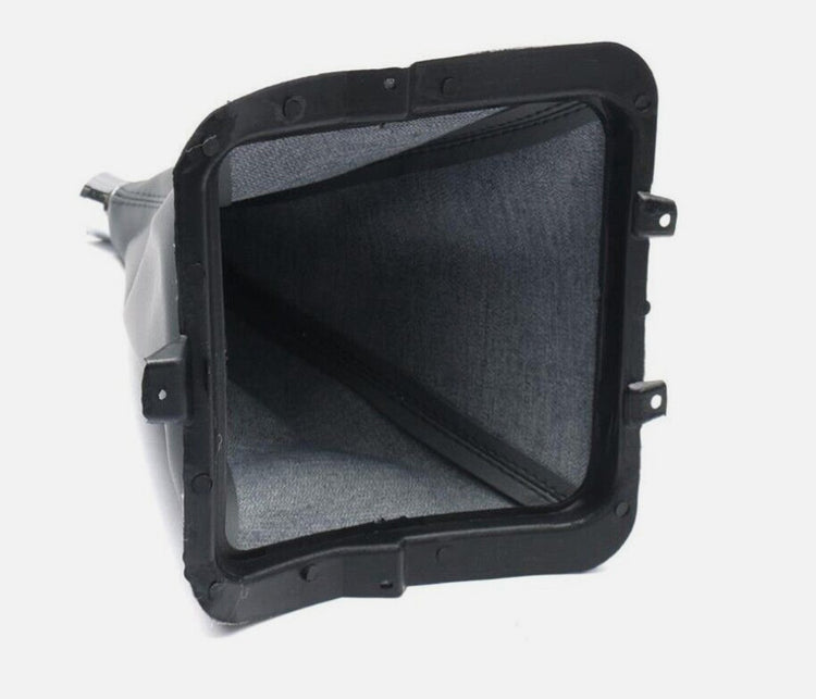 06/2009 to 02/2014 Great Wall V240 Manual - Gear stick gaiter boot interior trim
