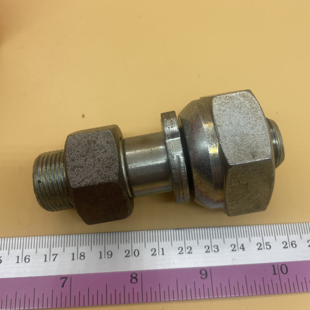 S0404-31047 Genuine Hino Hub Bolt Stud Nut OEM NOS