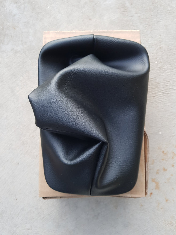 Nissan S15 Silvia 5 speed shift boot NEW 200SX   96935-85F00