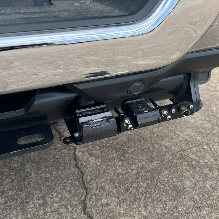 TLR Products Multi Trailer 3 Plug Bracket suitable for Hilux 2015 On - TLR713704