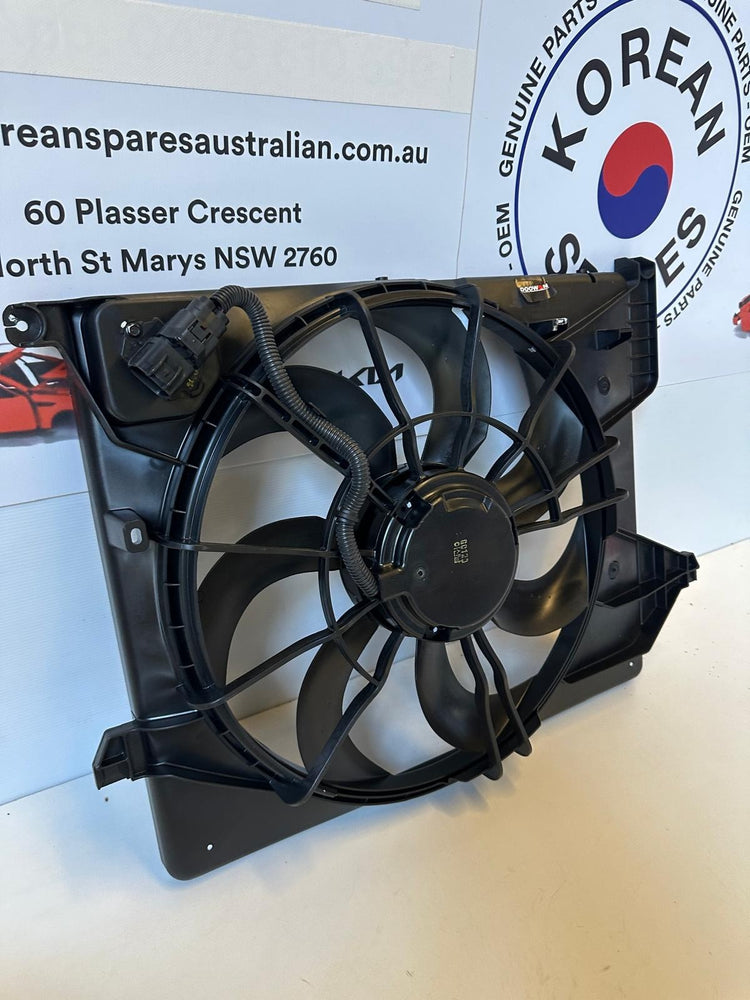 BLOWER ASY-RADIATOR sorento 253802p500
