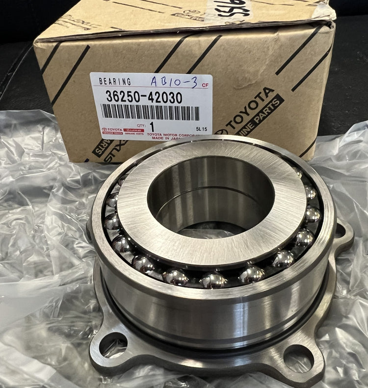 Transfer Case Output Shaft Bearing For TOYOTA RAV4 NOAH 36250-42030 GENUINE