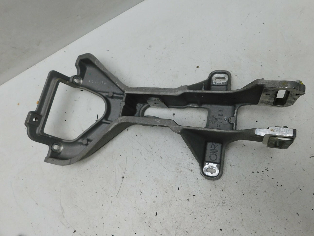 Ferrari 430 F430 Steering Column Support Bracket 171505 197702 J128