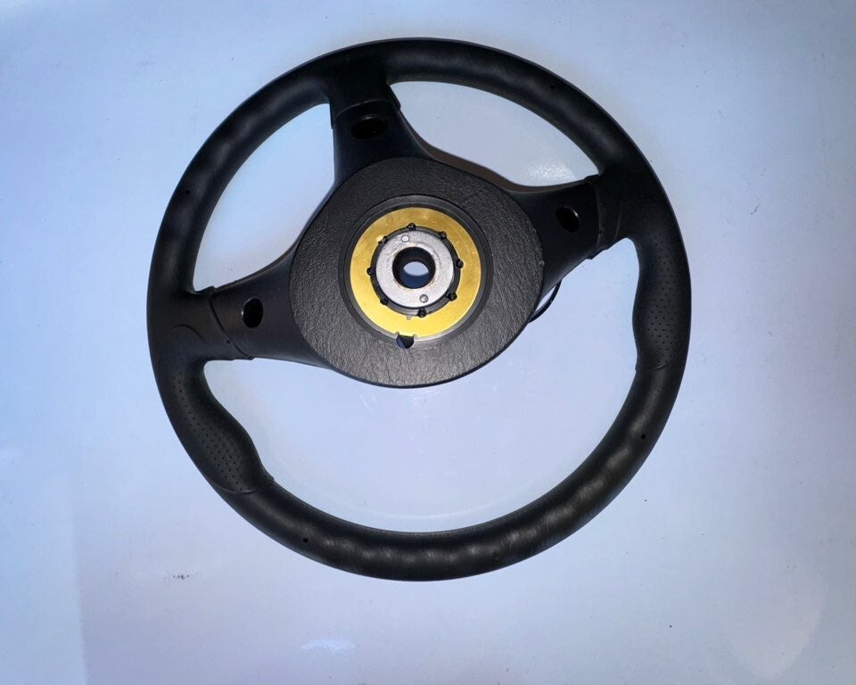 GENUINE NEW STEERING WHEEL SUITS HYUNDAI ACCENT 2000-2003 1.5L