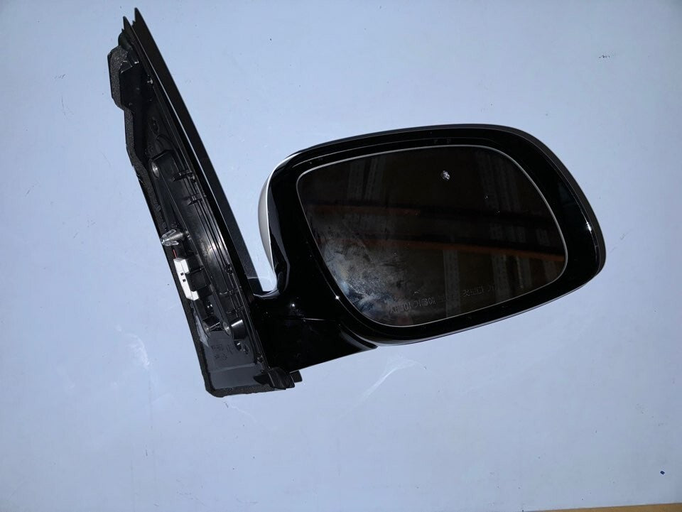 GENUINE MIRROR ASSY-OUTSIDE RR VIEW,RH SUITS KIA CARNIVAL 2014-2017