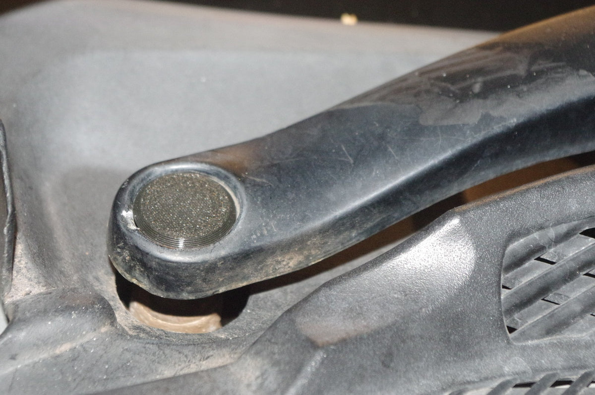 Wiper arm nut rubber caps 2x for Ford BA BF Falcon