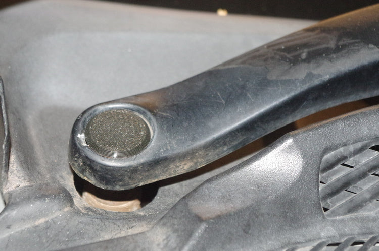 Wiper arm nut rubber caps 2x for Ford BA BF Falcon