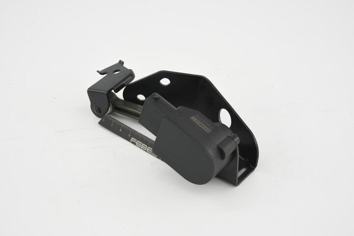 Level Sensor, Rear Right Fits Volkswagen 4E0616572E