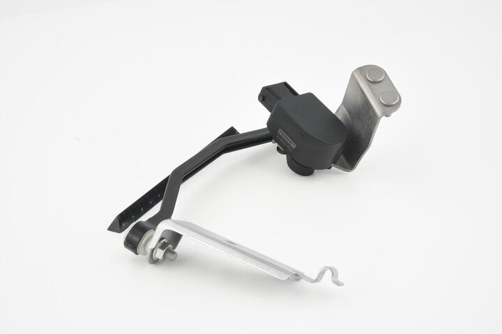 Level Sensor, Front Right Fits Ford 1682745 31288272