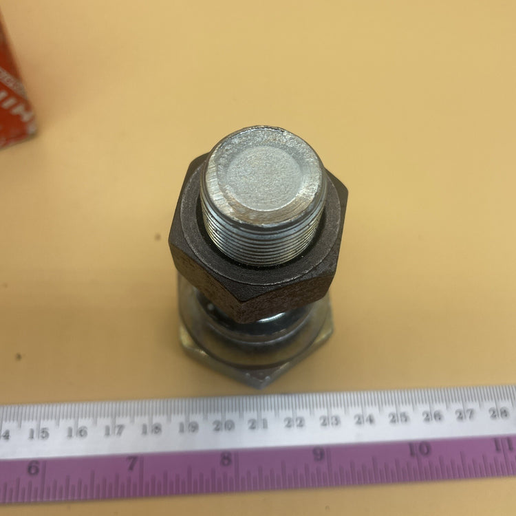 S0404-31047 Genuine Hino Hub Bolt Stud Nut OEM NOS