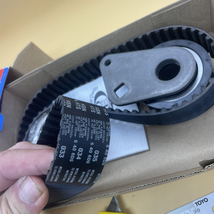 QBK556 QBK 556 Timing Belt Kit NOS Quinton Hazell Land Rover Range 2.5 TDI