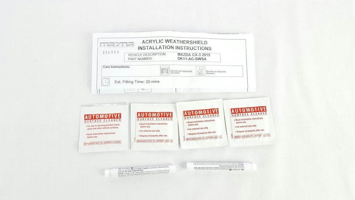 New Genuine Mazda CX-3 Slim Weathershield set 4 DK12ACSW 2015 - Current