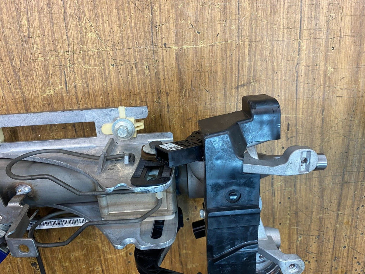 Ford Falcon FG S2 XR6 Steering Wheel Colum + Barrel + Ignition + Door Locks
