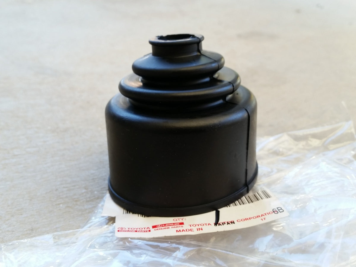 Toyota FJ40 FJ45 HJ45 HJ47 BJ40 BJ42 Land Cruiser shift boot NEW 33555-55011