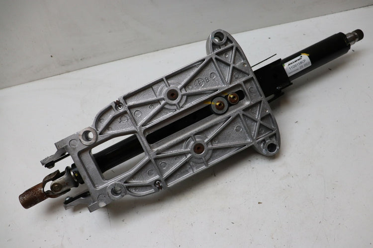 McLaren MP4 12C Spider 2013 Steering Column Assembly 11D0158CP J180