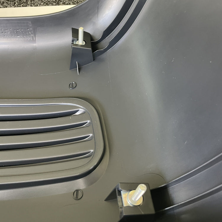 MK618521 MK618520 Genuine Mitsubishi COVER Front Bumper CORNER OEM LH Left NOS