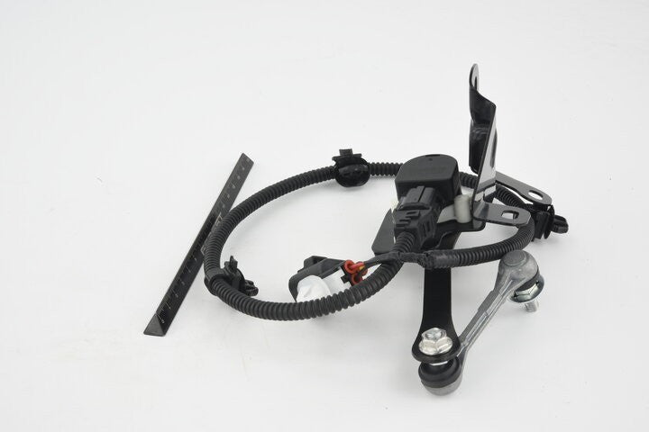 Level Sensor, Rear Right Fits Toyota 89407-60031