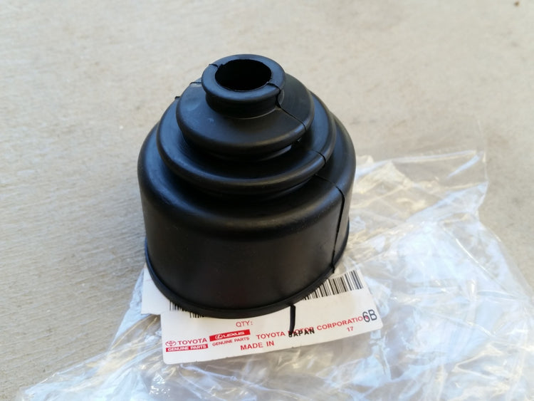 Toyota FJ40 FJ45 HJ45 HJ47 BJ40 BJ42 Land Cruiser shift boot NEW 33555-55011