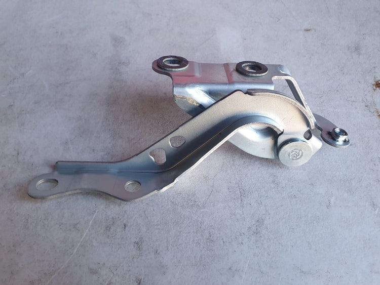 2pcs Bonnet Hinge Right + Left Side Front for Toyota HiAce 2005-2019