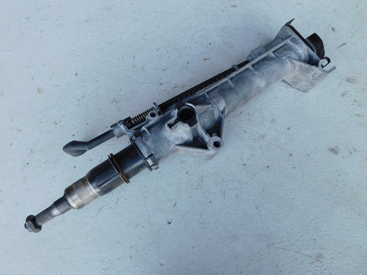Porsche 911 Carrera 996 Steering Column Upper Shaft Assembly 996.347.007.06 J077