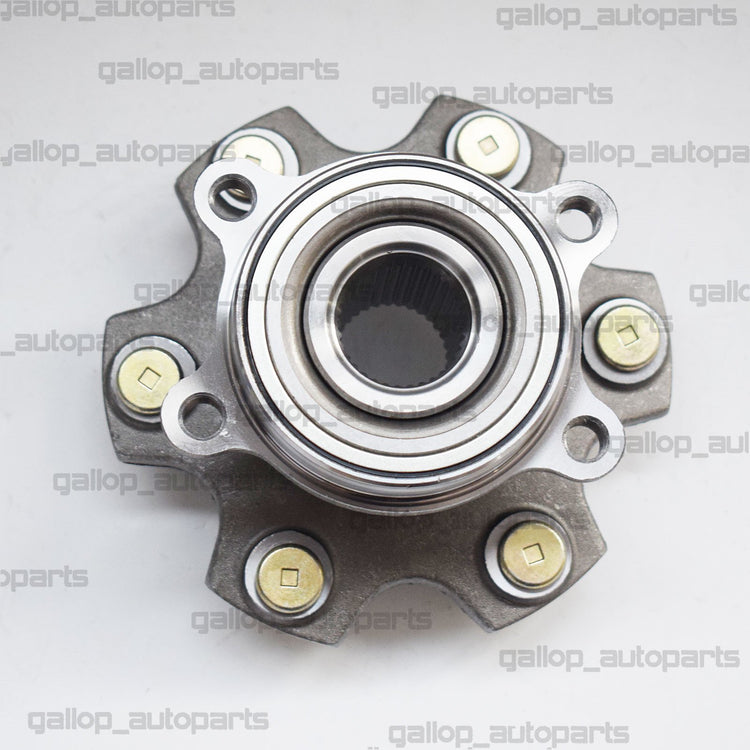 2 X Hubs for Mitsubishi Pajero NM NP NS NT Rear Wheel Bearing Hub Assembly Pair