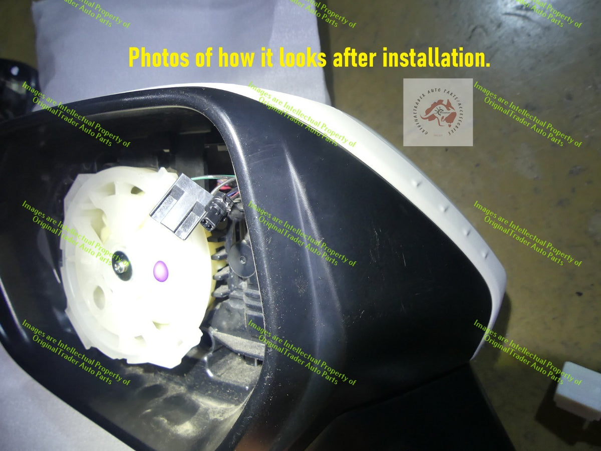 Right Side Mirror Cover Cap Housing for Toyota Corolla E210 Glacier White 040