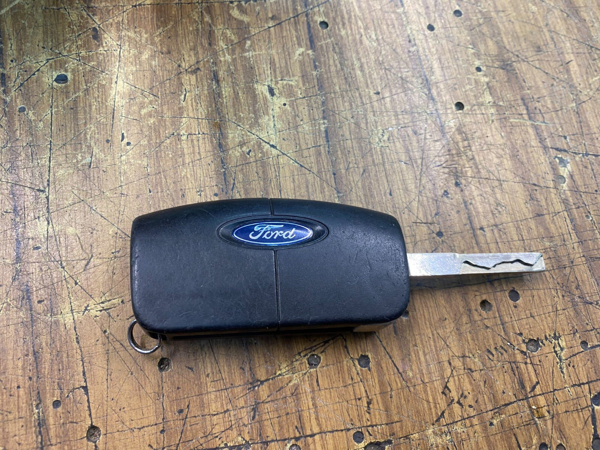 Ford Falcon FG S2 XR6 Steering Wheel Colum + Barrel + Ignition + Door Locks