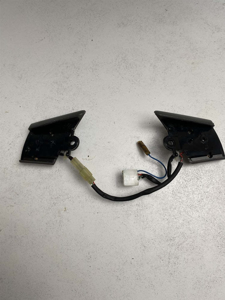 STEERING WHEEL CRUISE CONTROL SWITCHES FITS TOYOTA VZN130 4RUNNER GEN 2