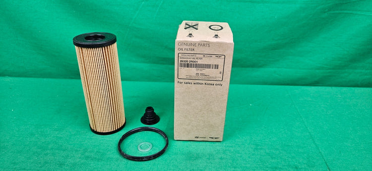 GENUINE KIA CARNIVAL KA4 SERIES 2.2 L TD SERVICE KIT (OIL FILTER + AIR FILTER)