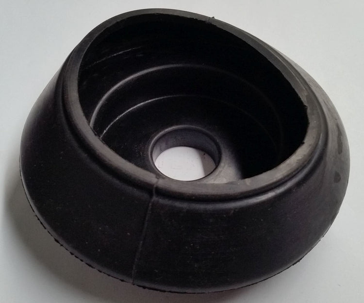 RUBBER BOOT FOR ISUZU KBZ JCM GEAR SHIFT GEARSHIFT LEVER  BIG CENTRE HOLE 08016