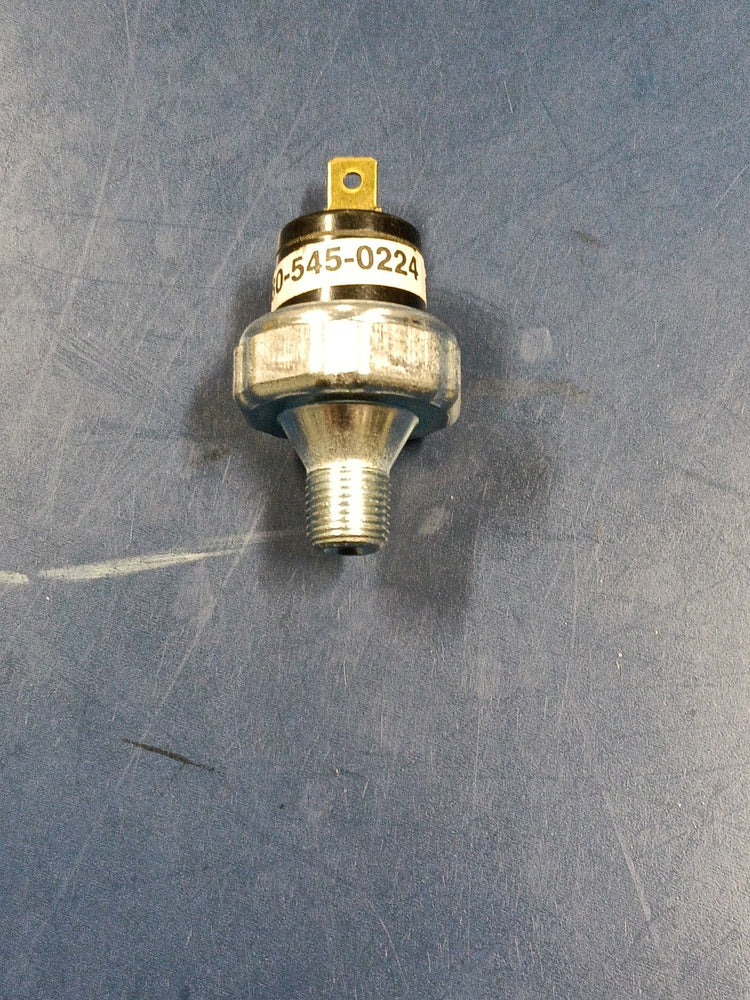Freightliner A6805450224 Switch Low Pressure Air Normally Closed 64-76 1/8 Mpt