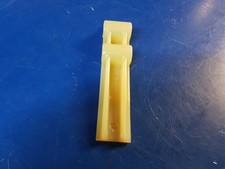Mercedes M116 & M117 - Chain Rail Guide Straight - 116 052 16 16, 1160521616
